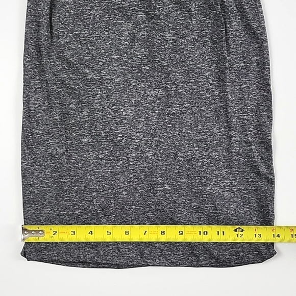 Lululemon Boulevard Bliss Skirt Heathered Black Grey Stretch High Waist Size 2 - Picture 12 of 13